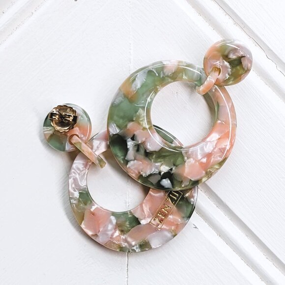 ANTHROPOLOGIE x ZENZII Deedee Resin Drop Earrings - Picture 5 of 7